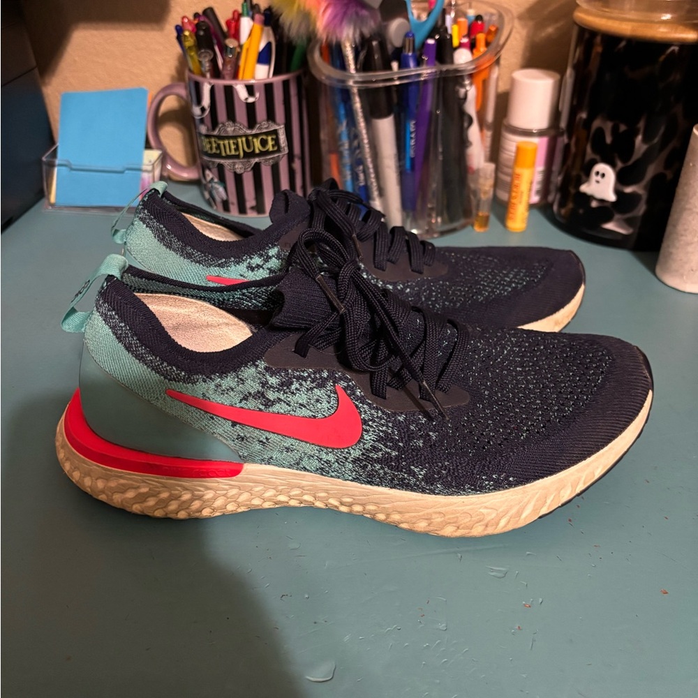 Nike Epic React Sneakers